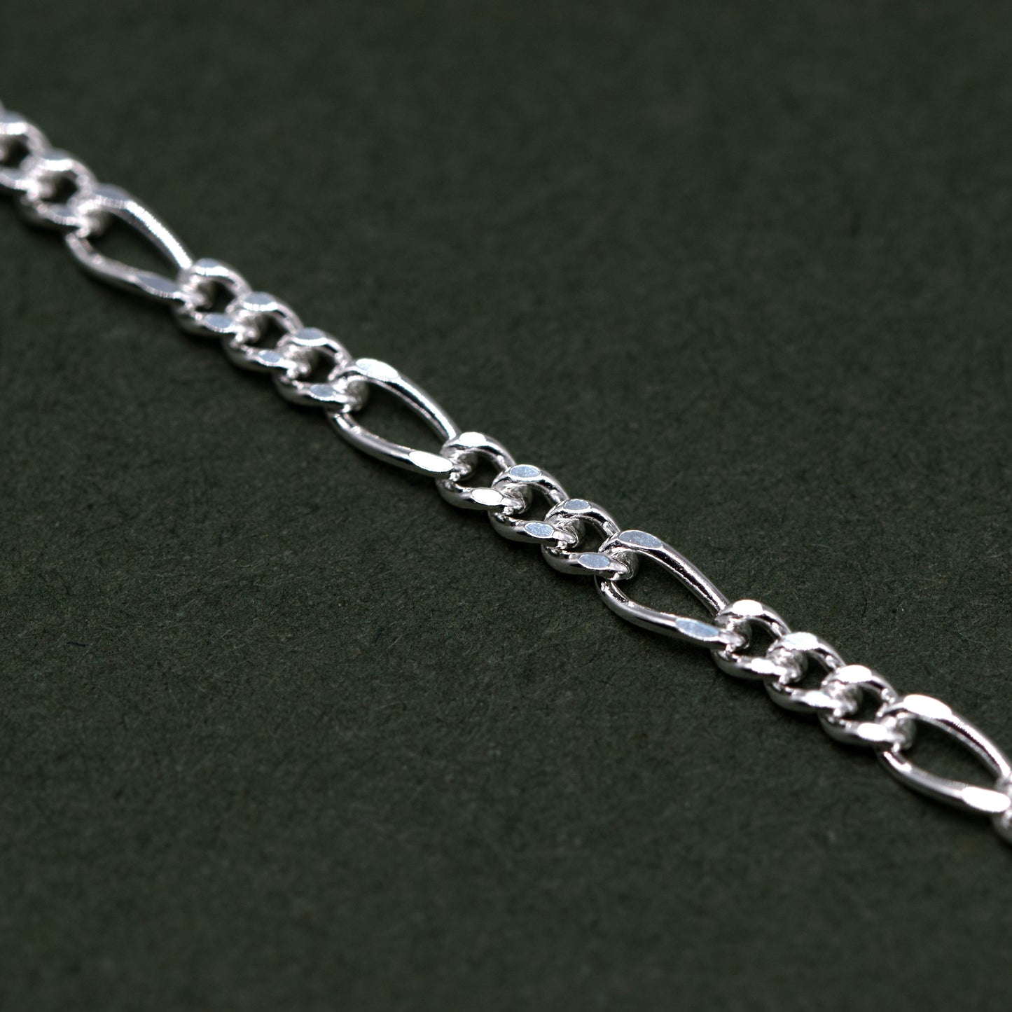 Sterling Silver 1.9mm Diamond Cut Figaro Chain Bracelet