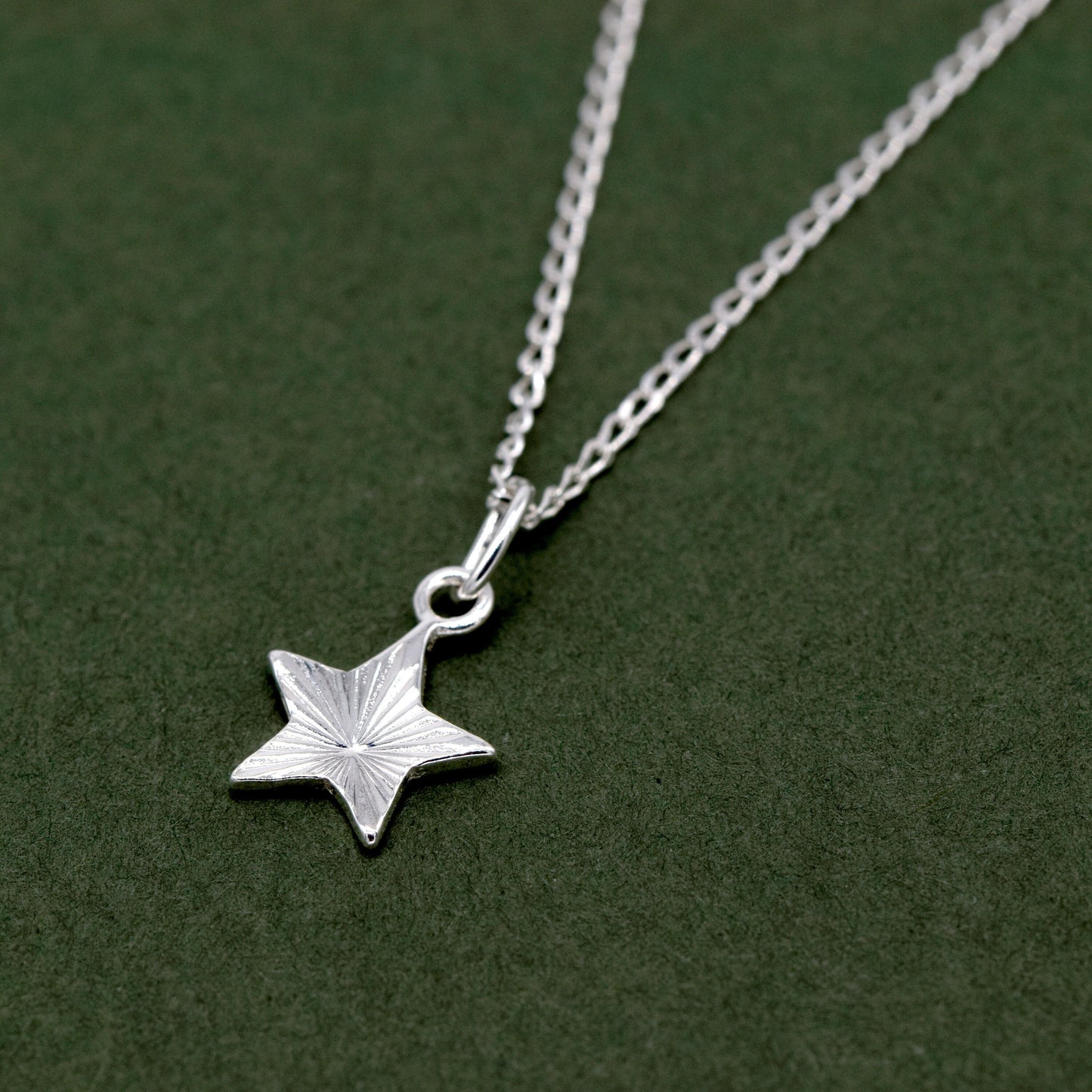 Sterling Silver Diamond Cut Fluted Star Pendant Necklace on Curb Chain