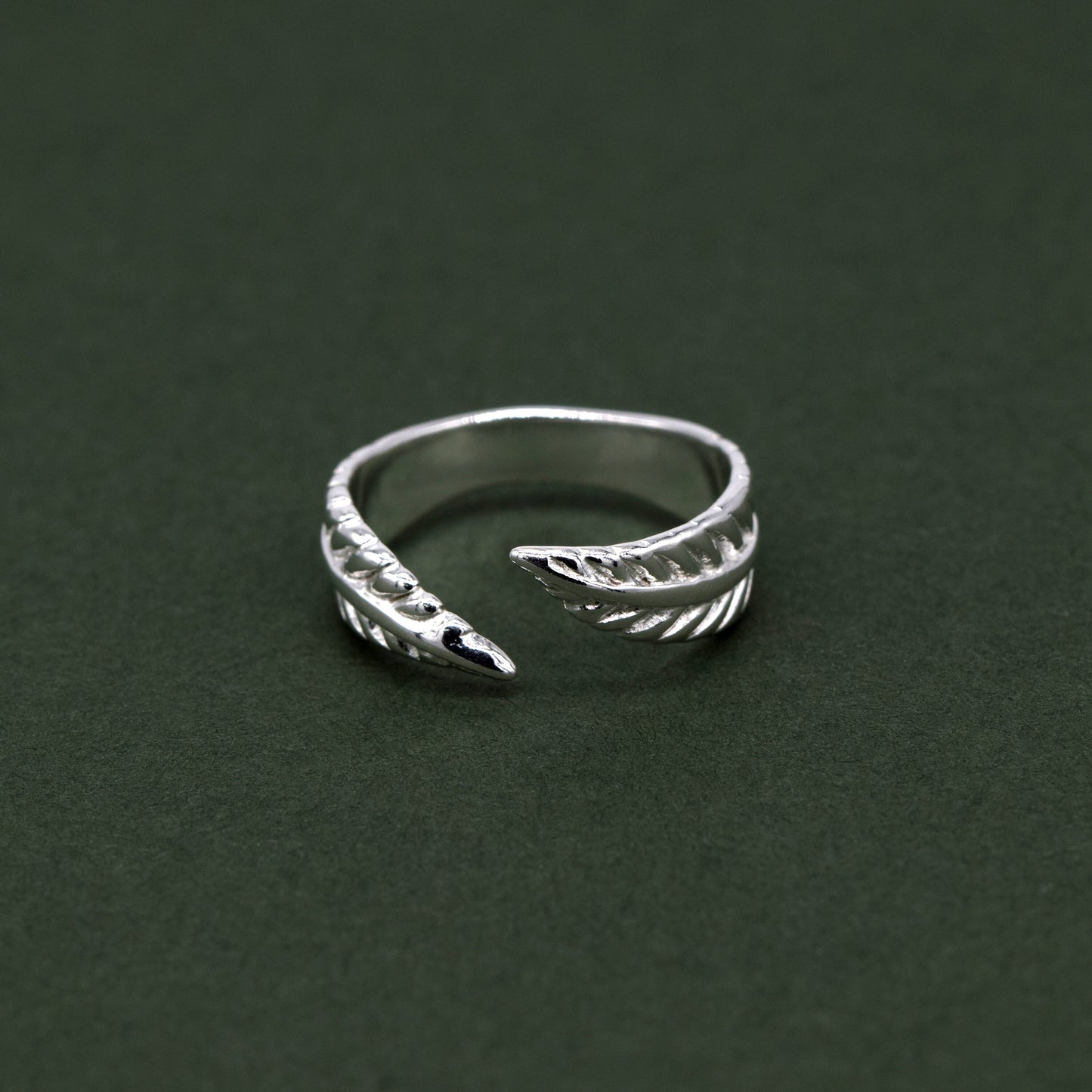 Silver Feather Toe/Adjustable Ring
