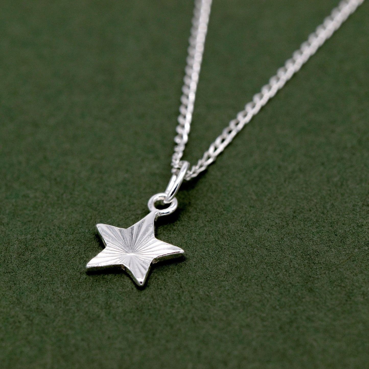 Sterling Silver Diamond Cut Fluted Star Pendant Necklace on Curb Chain