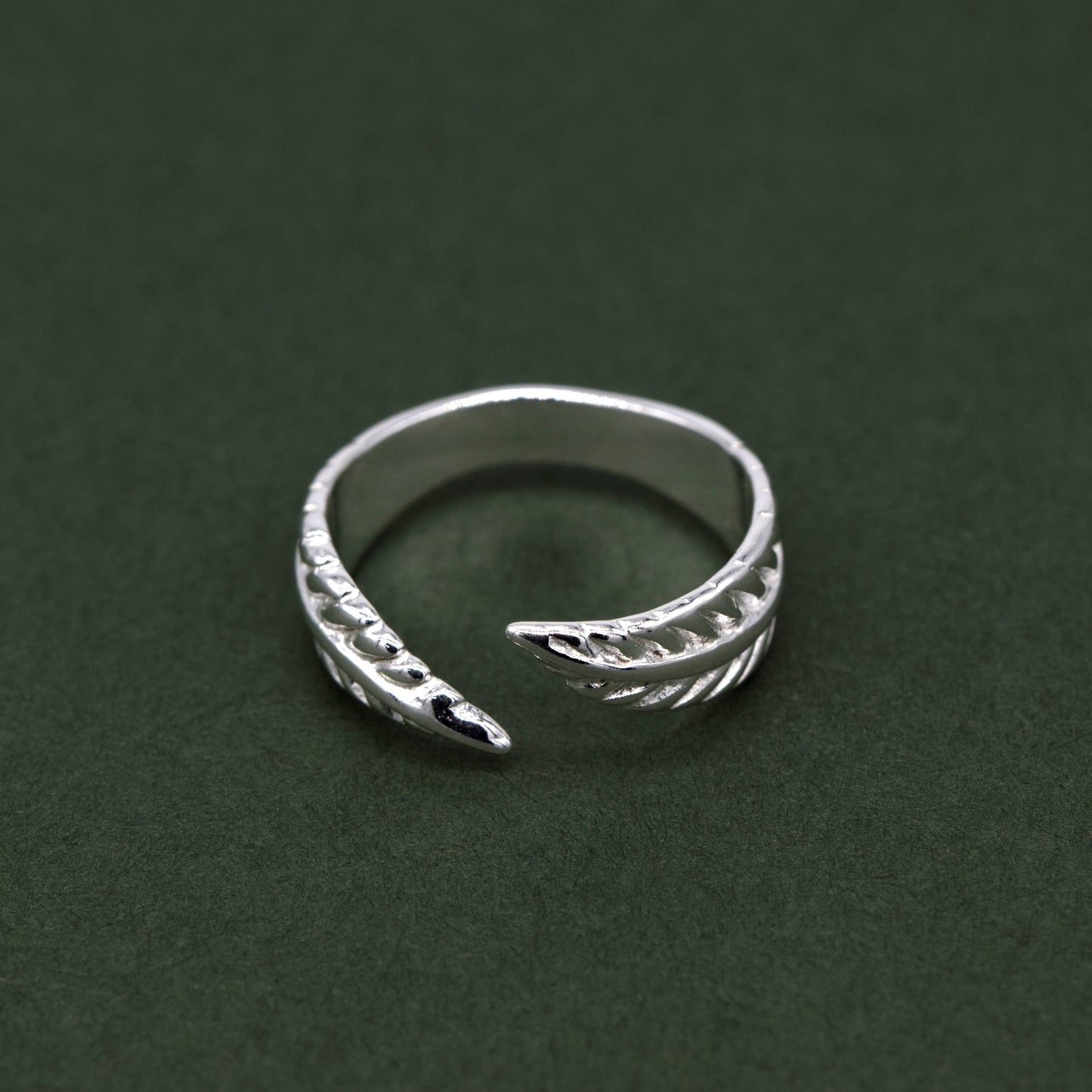 Silver Feather Toe/Adjustable Ring
