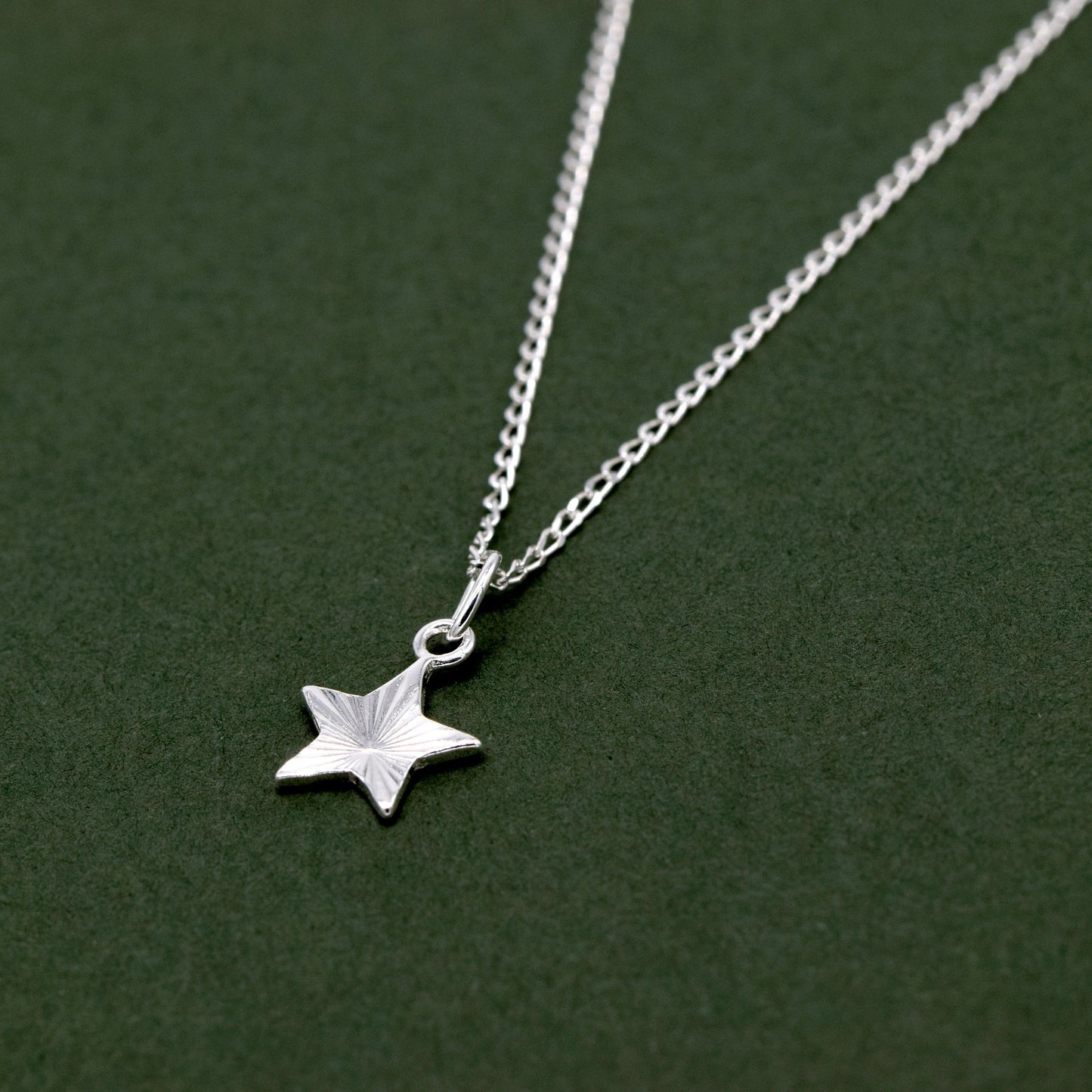 Sterling Silver Diamond Cut Fluted Star Pendant Necklace on Curb Chain