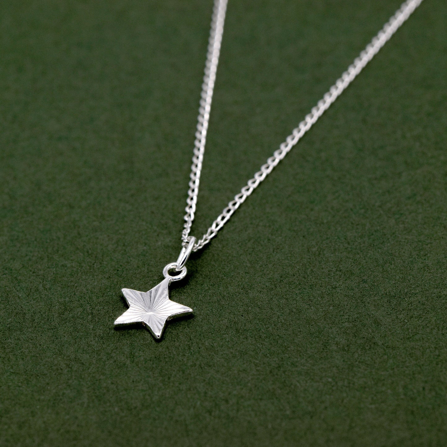 Sterling Silver Diamond Cut Fluted Star Pendant Necklace on Curb Chain
