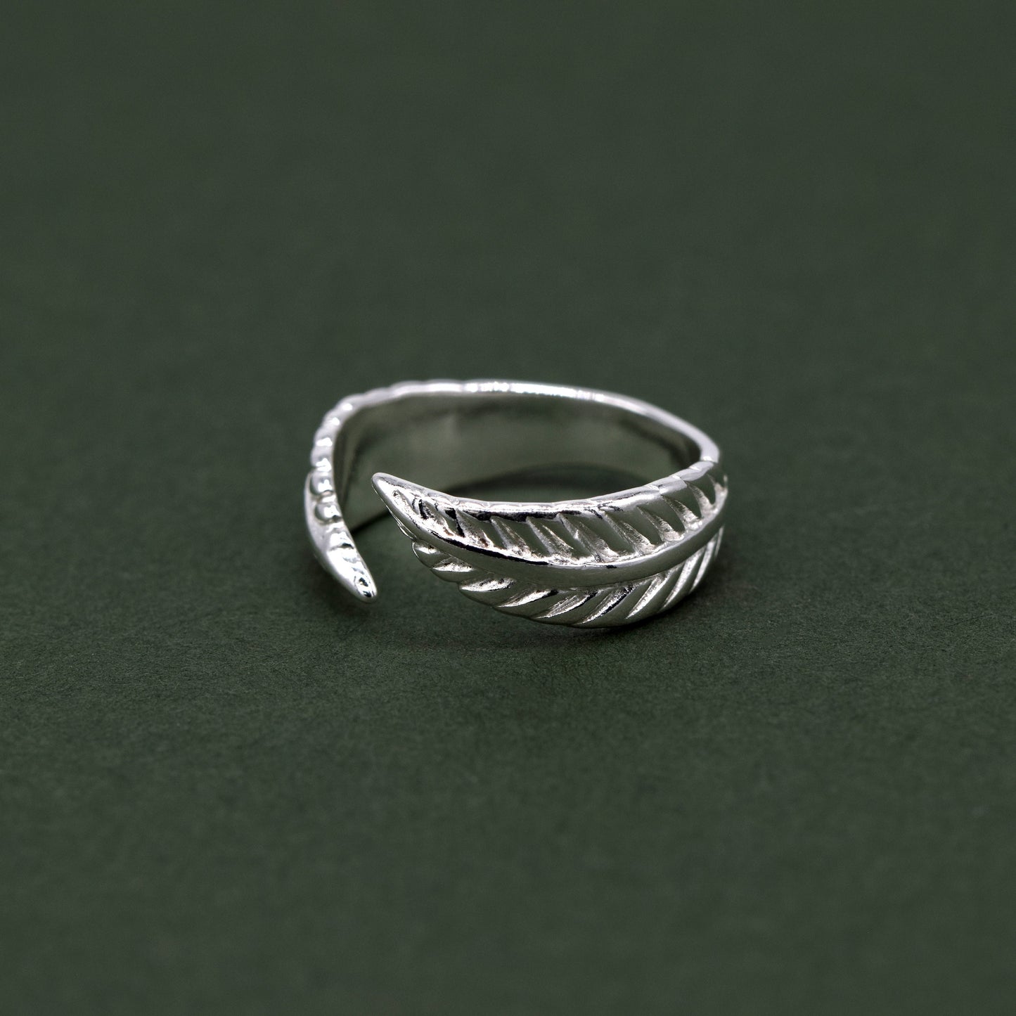 Silver Feather Toe/Adjustable Ring