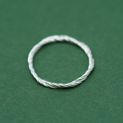Sterling Silver 1.7mm Corda Rope Skinny Ring