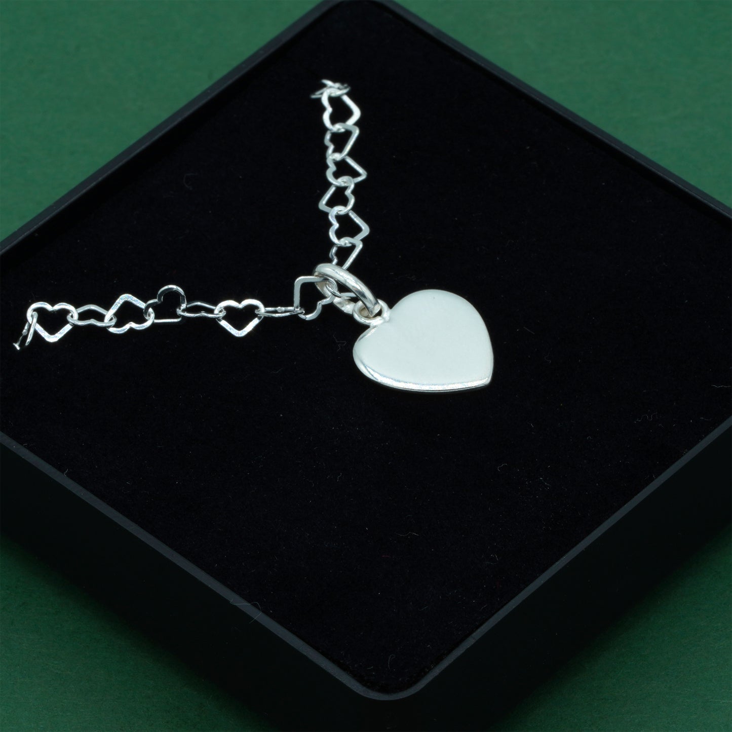 925 Sterling Silver Heart Link Chain With Flat Heart Pendant Necklace, Valentine’s Day Gift for Her, Supplied in Gift Box