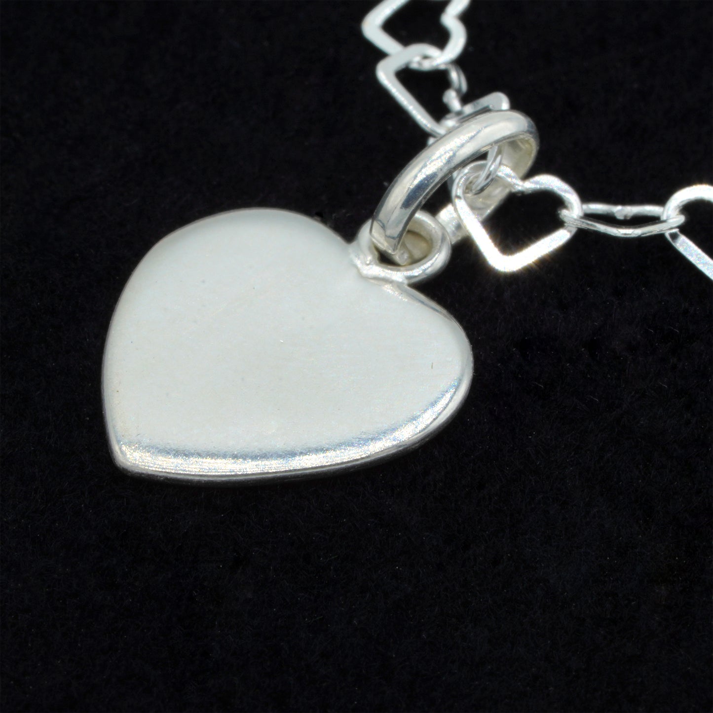 925 Sterling Silver Heart Link Chain With Flat Heart Pendant Necklace, Valentine’s Day Gift for Her, Supplied in Gift Box