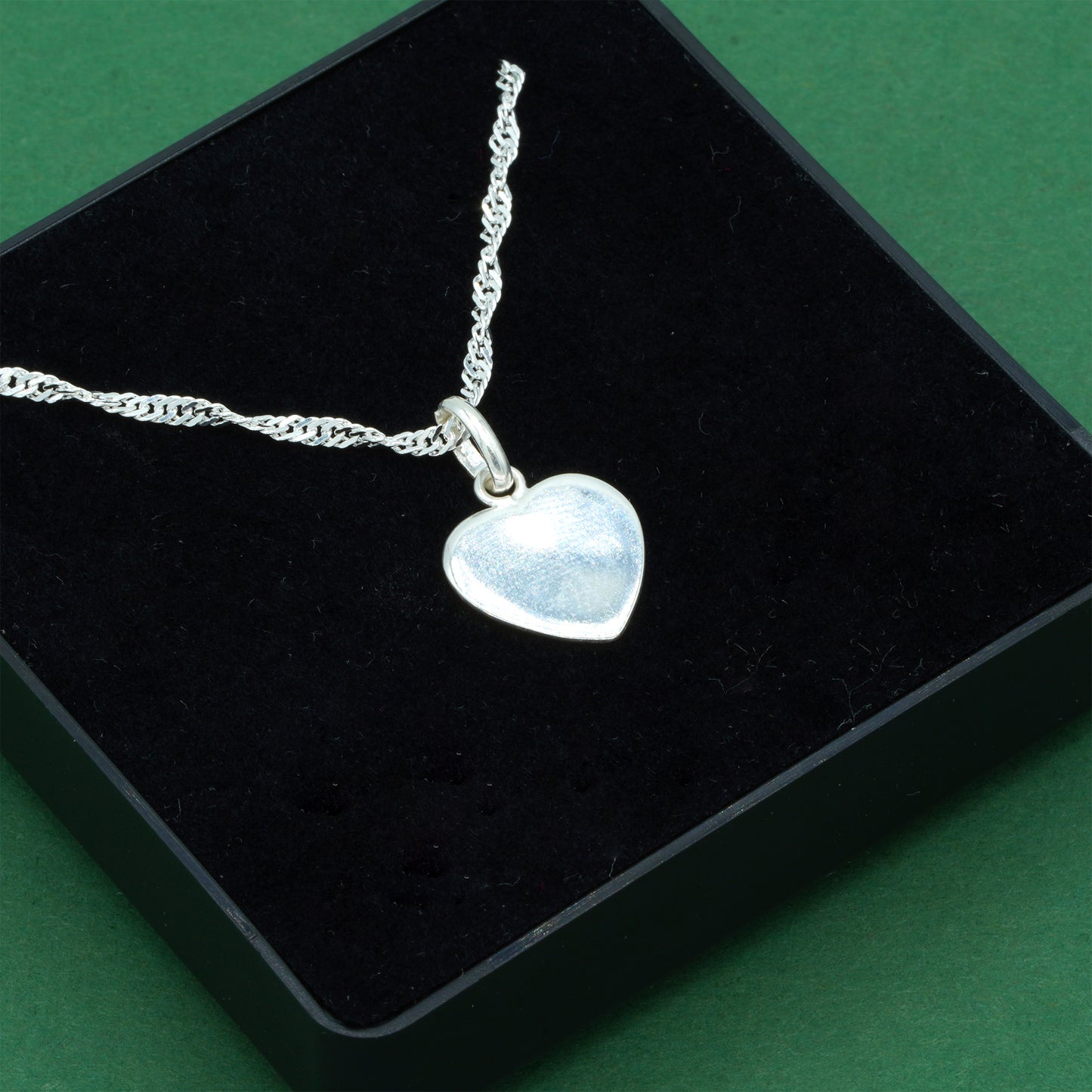 925 Sterling Silver Singapore Chain With Flat Heart Pendant Necklace, Valentine’s Day Gift for Her, Supplied in Gift Box