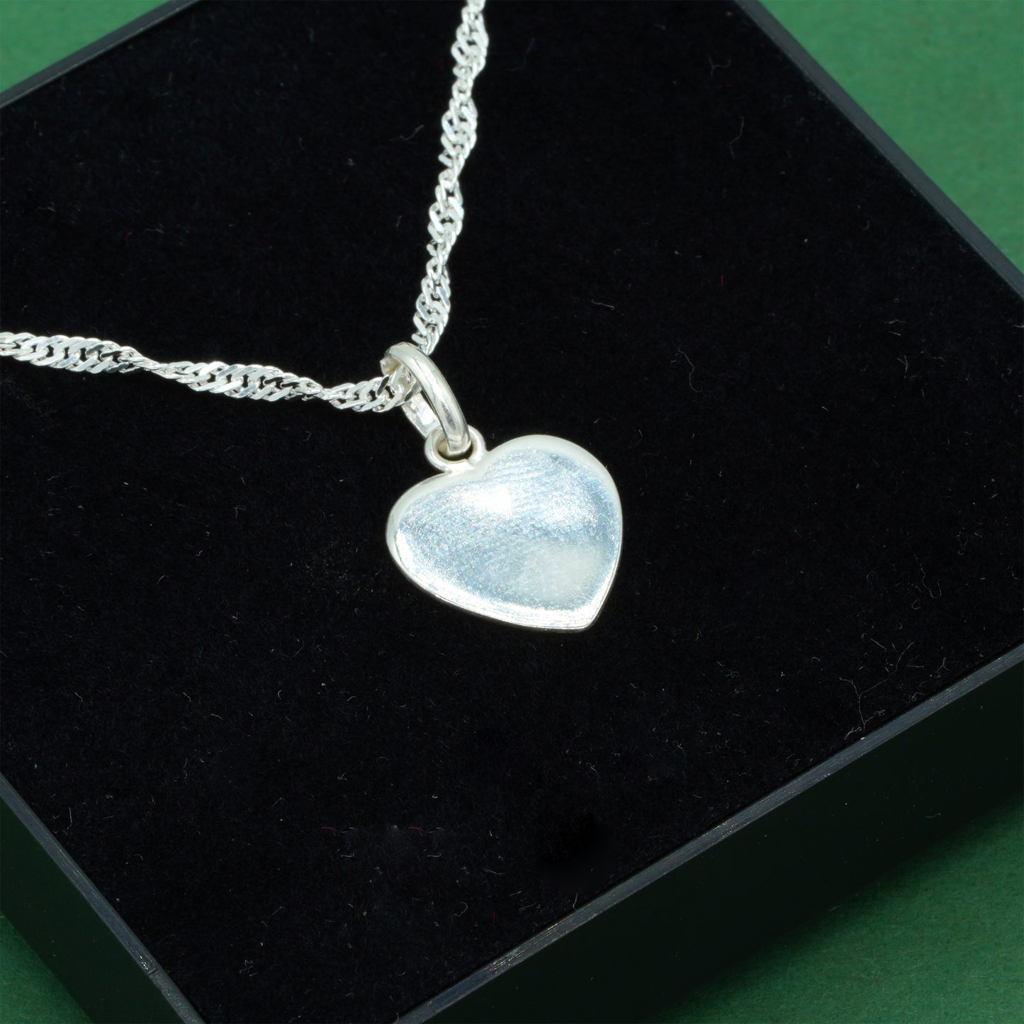 925 Sterling Silver Singapore Chain With Flat Heart Pendant Necklace, Valentine’s Day Gift for Her, Supplied in Gift Box