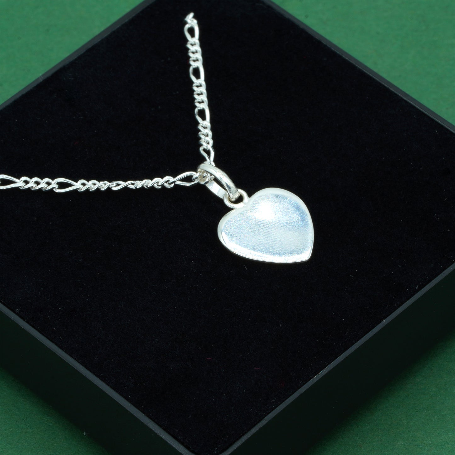 925 Sterling Silver Figaro Chain With Flat Heart Pendant Necklace, Valentine’s Day Gift for Her, Supplied in Gift Box