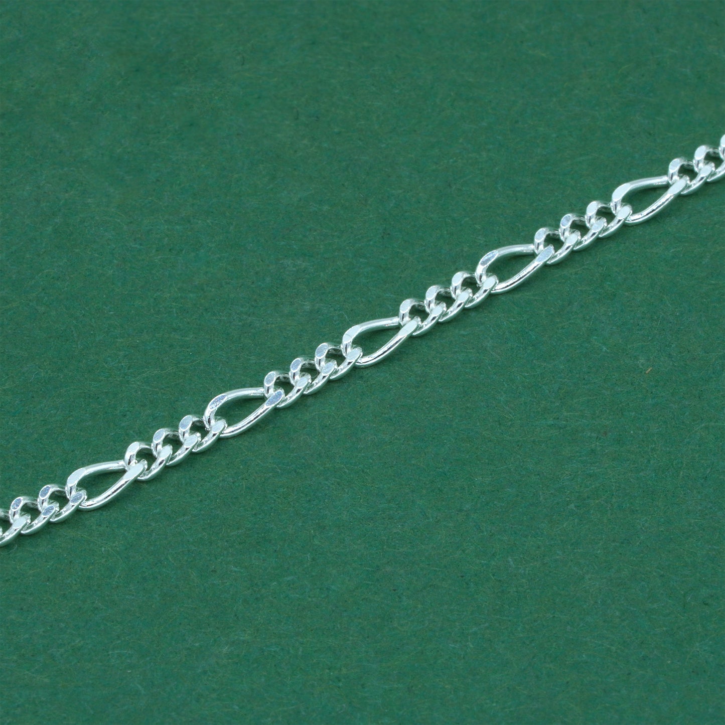 925 Sterling Silver Diamond Cut Figaro Chain With Puffed Heart Pendant Necklace – Valentine’s Day Romantic Gift for Her, Minimalist Silver