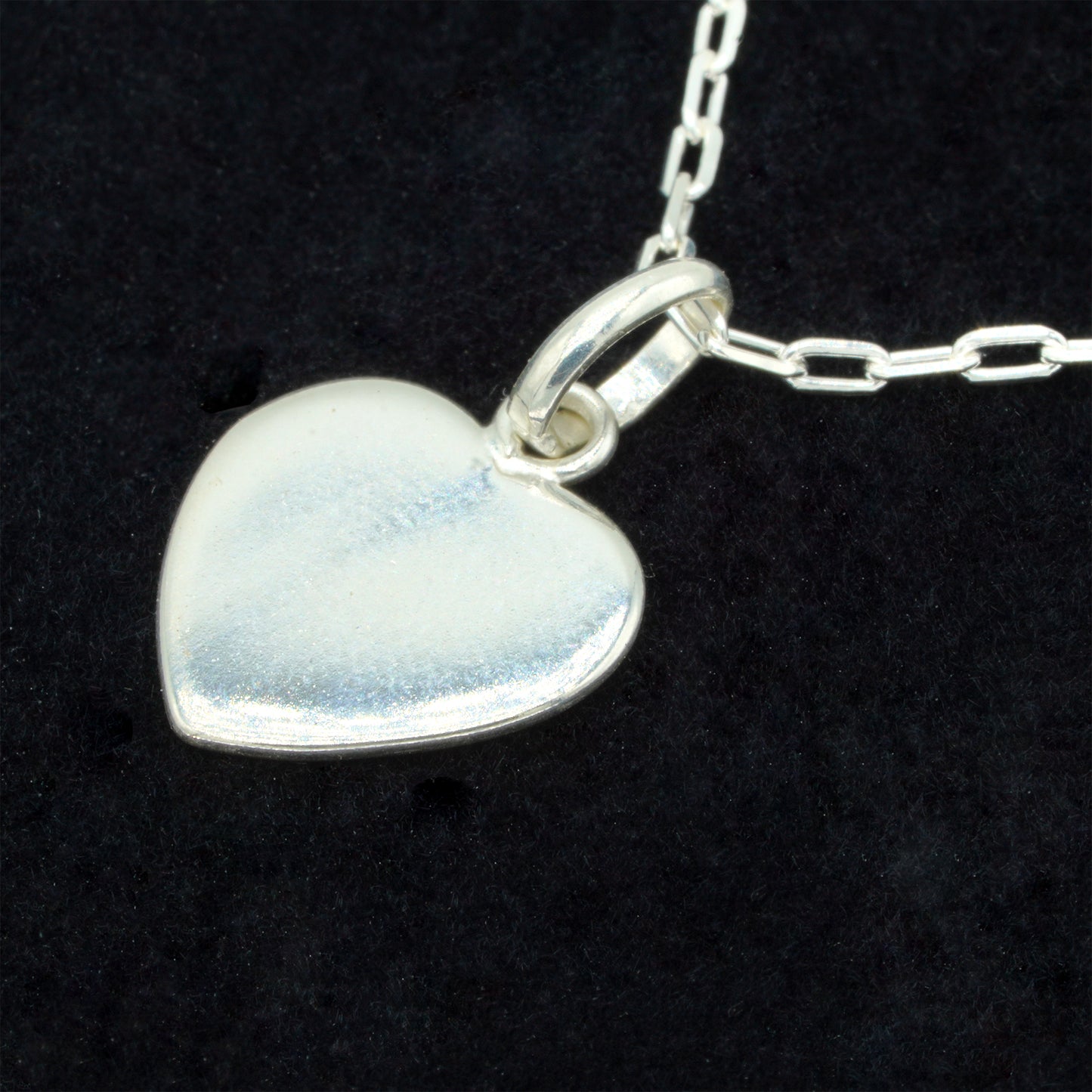 925 Sterling Silver Paperclip Link Chain With Flat Heart Pendant Necklace, Valentine’s Day Gift for Her, Supplied in Gift Box