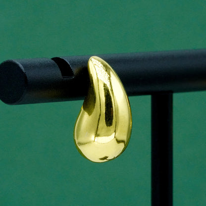 18k Gold plated Sterling Silver Teardrop Stud Earrings