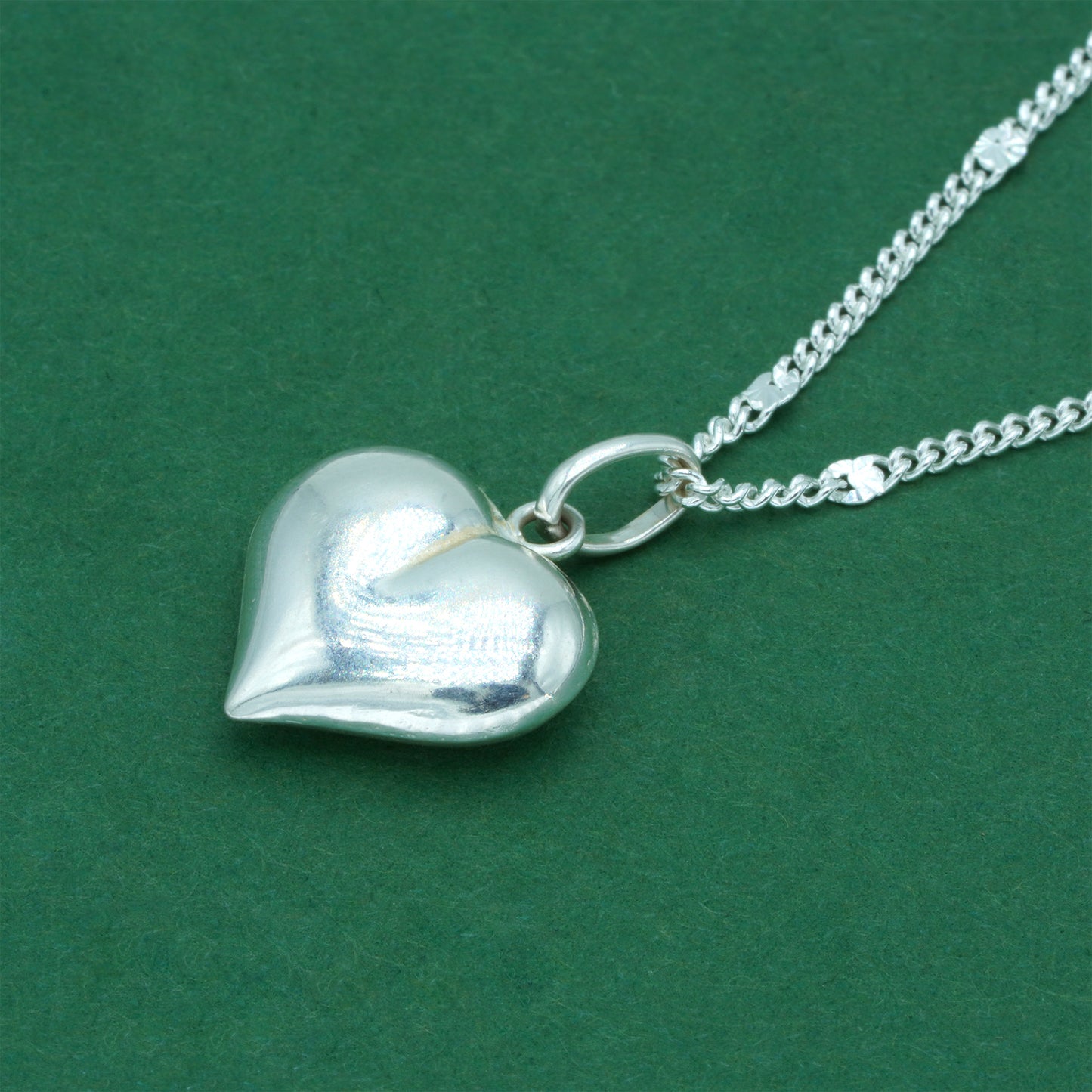 925 Sterling Silver Stamped Curb Chain With Heart Pendant Necklace Diamond Cut – Valentine’s Day Romantic Gift for Her, Minimalist Love Jewellery
