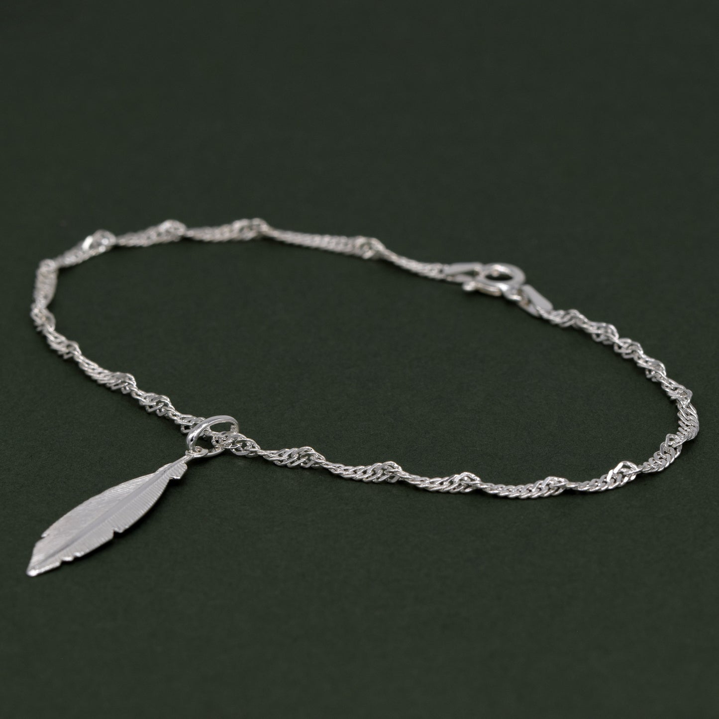 Sterling Silver 10" Singapore Chain Anklet With Feather Pendant