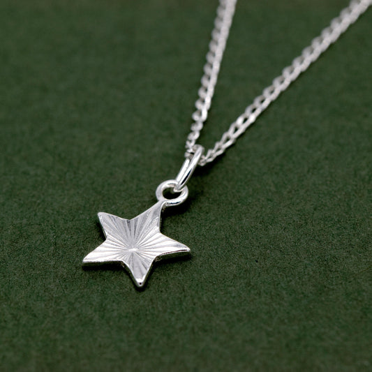 Sterling Silver Diamond Cut Fluted Star Pendant Necklace on Curb Chain